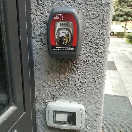 Hotel Pyramid House Roma